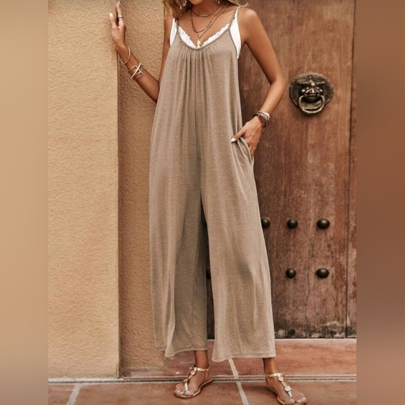 Pants - Elegant Tan Sleeveless Jumpsuit